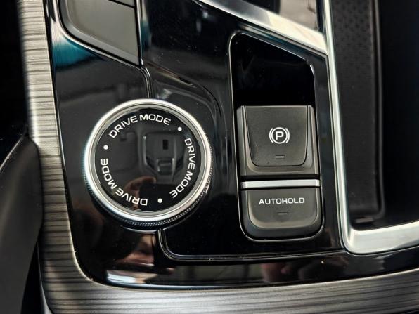 Geely Atlas Pro с пробегом 2023 года, цена 2 115 000 рублей, 44624 км, внедорожник, Автокод Объявления