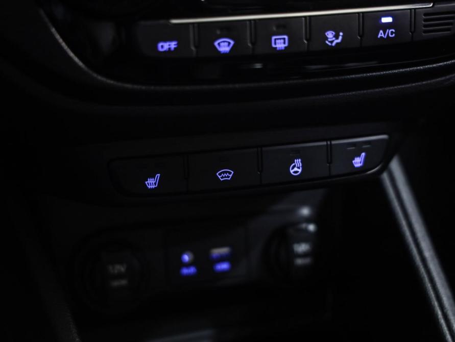 Hyundai Solaris II Санкт-Петербург  - изображение 17