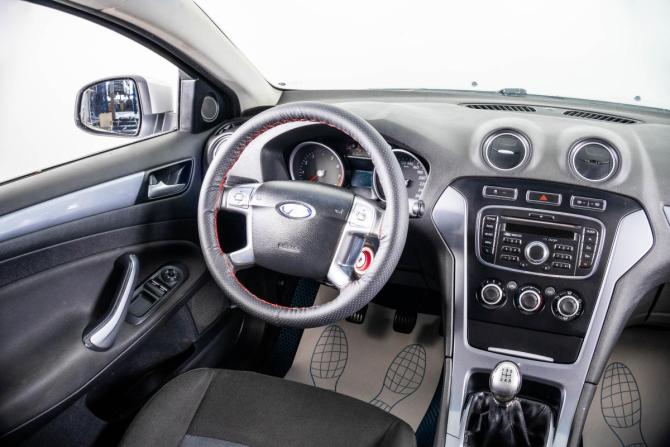 Ford Mondeo IV Рестайлинг с пробегом 2012 года, цена 549 000 рублей, 297000 км, седан, Автокод Объявления