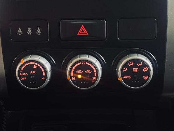 Nissan X-Trail II с пробегом 2011 года, цена 1 250 000 рублей, 303673 км, внедорожник, Автокод Объявления