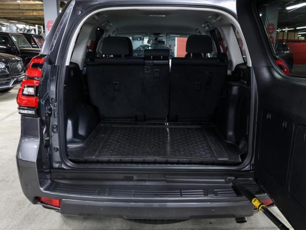 Toyota Land Cruiser Prado 150 Series Рестайлинг 2 с пробегом 2018 года, цена 4 950 000 рублей, 101365 км, внедорожник, Автокод Объявления