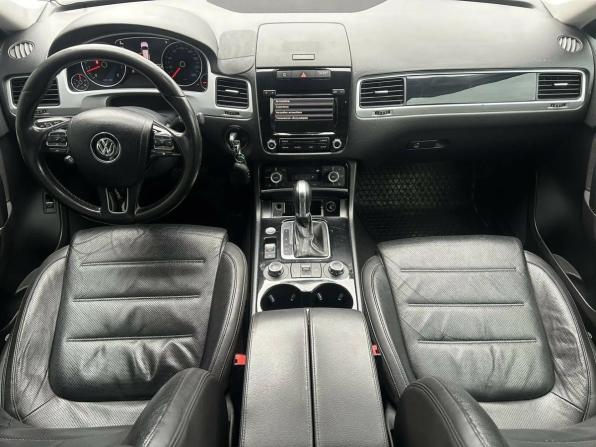 Volkswagen Touareg II с пробегом 2014 года, цена 1 940 000 рублей, 274509 км, внедорожник, Автокод Объявления