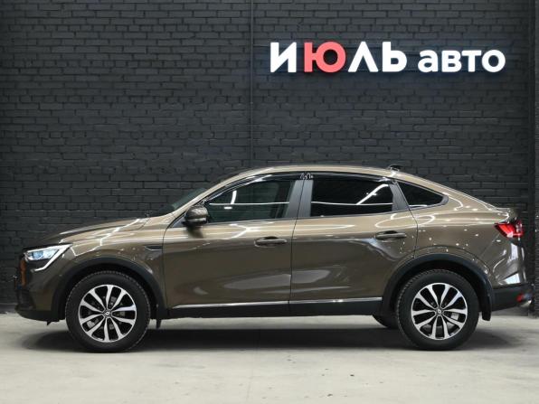 Renault Arkana I с пробегом 2021 года, цена 1 680 000 рублей, 77642 км, внедорожник, Автокод Объявления