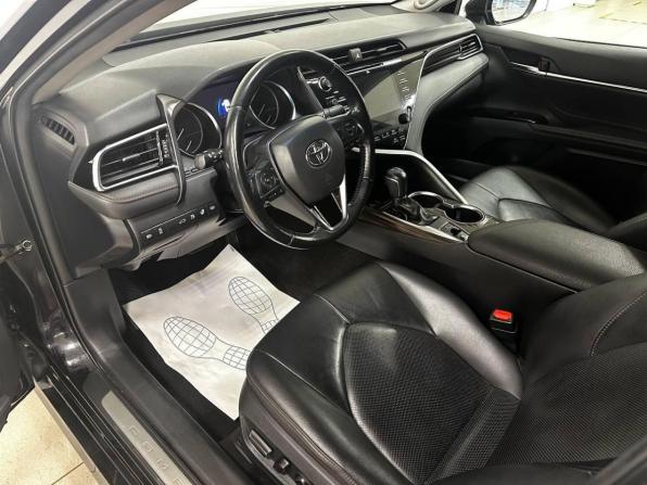 Toyota Camry VIII (XV70) с пробегом 2018 года, цена 1 599 000 рублей, 84641 км, седан, Автокод Объявления