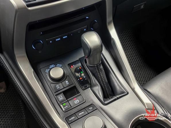 Lexus NX I с пробегом 2015 года, цена 2 480 000 рублей, 153000 км, внедорожник, Автокод Объявления