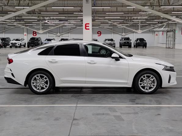 Kia K5 III с пробегом 2021 года, цена 2 100 000 рублей, 97928 км, седан, Автокод Объявления