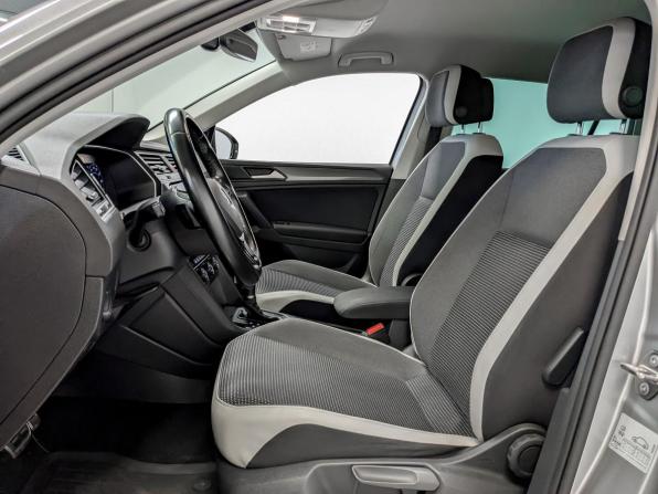 Volkswagen Tiguan II с пробегом 2018 года, цена 2 495 000 рублей, 121696 км, внедорожник, Автокод Объявления