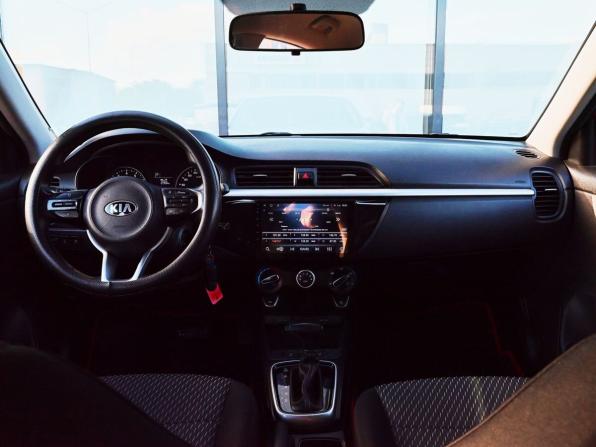 Kia Rio IV с пробегом 2018 года, цена 1 489 000 рублей, 64247 км, седан, Автокод Объявления