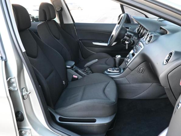 Peugeot 308 I с пробегом 2008 года, цена 589 000 рублей, 98314 км, хэтчбек, Автокод Объявления