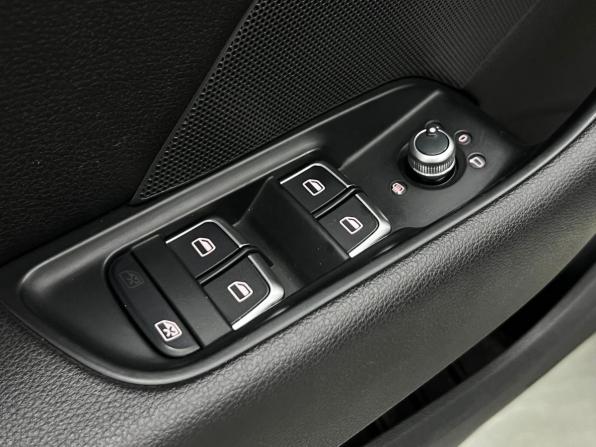 Audi A3 III (8V) с пробегом 2015 года, цена 1 070 000 рублей, 279296 км, хэтчбек, Автокод Объявления