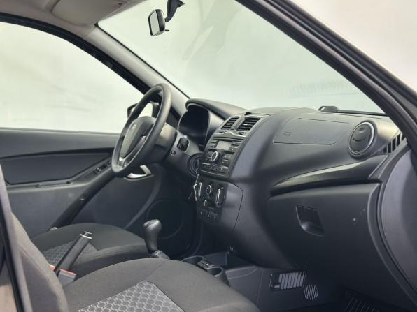 Lada (ВАЗ) Granta I Рестайлинг с пробегом 2024 года, цена 968 000 рублей, 29368 км, лифтбек, Автокод Объявления