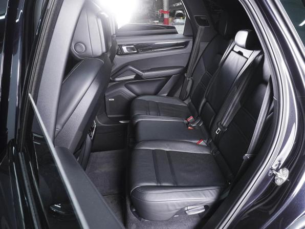 Porsche Cayenne III с пробегом 2017 года, цена 5 098 070 рублей, 127074 км, внедорожник, Автокод Объявления