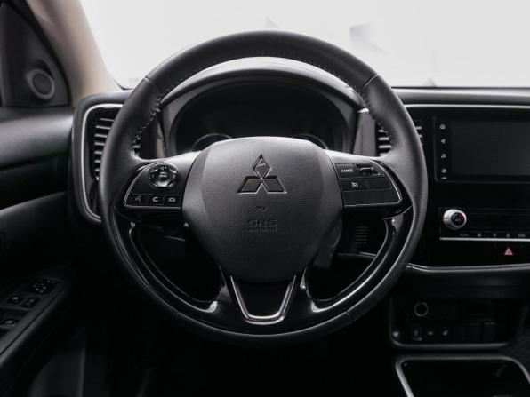 Mitsubishi Outlander III Рестайлинг 3 с пробегом 2020 года, цена 2 290 000 рублей, 78830 км, внедорожник, Автокод Объявления