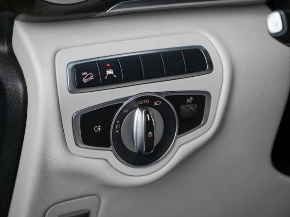 Mercedes-Benz V-Класс III (W447) Рестайлинг с пробегом 2019 года, цена 4 649 077 рублей, 114722 км, минивэн, Автокод Объявления
