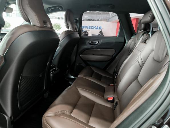 Volvo XC60 II Рестайлинг с пробегом 2021 года, цена 4 200 000 рублей, 84300 км, внедорожник, Автокод Объявления