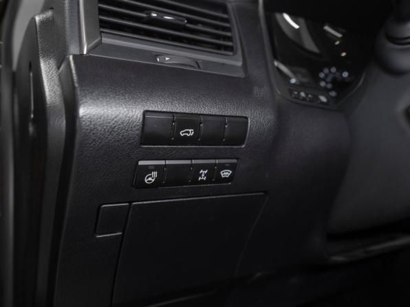 Lexus RX IV с пробегом 2018 года, цена 3 800 000 рублей, 140044 км, внедорожник, Автокод Объявления