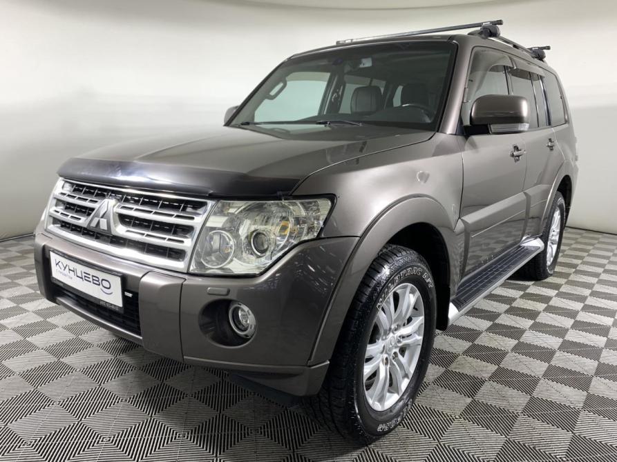Mitsubishi Pajero IV Рестайлинг 1 Москва  - изображение 1