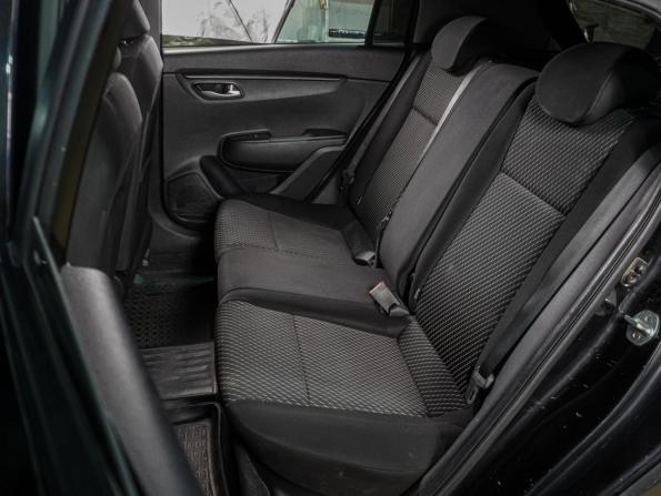 Kia Rio IV с пробегом 2018 года, цена 1 349 000 рублей, 85890 км, хэтчбек, Автокод Объявления