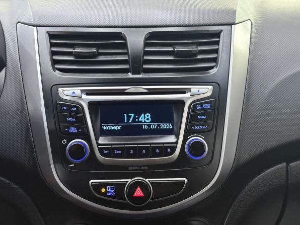 Hyundai Solaris I Рестайлинг с пробегом 2016 года, цена 899 000 рублей, 182467 км, седан, Автокод Объявления