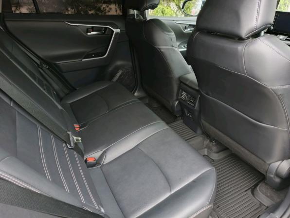 Toyota RAV4 V (XA50) с пробегом 2022 года, цена 3 350 000 рублей, 105773 км, внедорожник, Автокод Объявления
