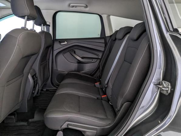 Ford Kuga II Рестайлинг с пробегом 2018 года, цена 1 425 000 рублей, 186959 км, внедорожник, Автокод Объявления