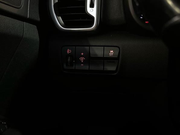Kia Sportage IV с пробегом 2018 года, цена 2 190 000 рублей, 111231 км, внедорожник, Автокод Объявления