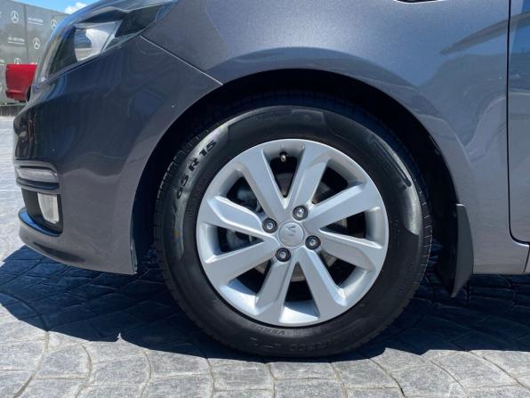 Kia Rio III Рестайлинг с пробегом 2016 года, цена 999 000 рублей, 181171 км, седан, Автокод Объявления
