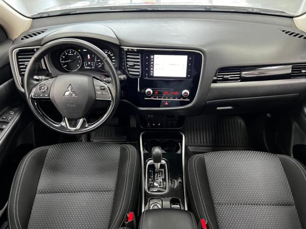 Mitsubishi Outlander III Рестайлинг 3 с пробегом 2020 года, цена 2 530 000 рублей, 76625 км, внедорожник, Автокод Объявления