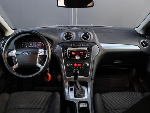 Ford Mondeo IV Рестайлинг с пробегом 2013 года, цена 997 000 рублей, 188313 км, седан, Автокод Объявления