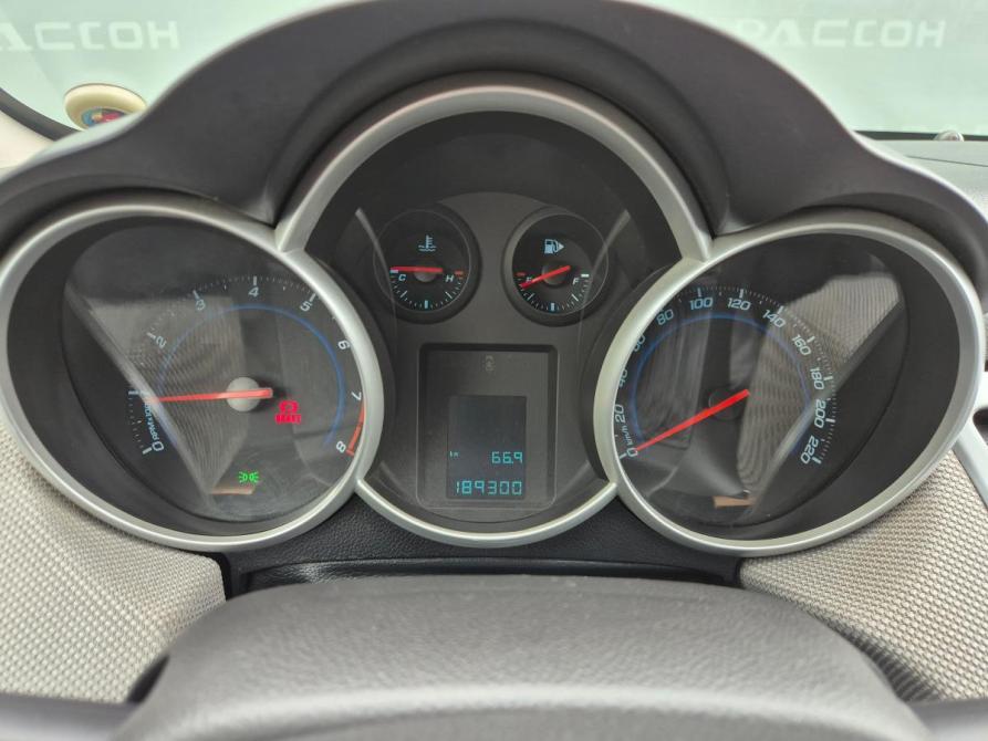 Chevrolet Cruze I Екатеринбург  - изображение 9