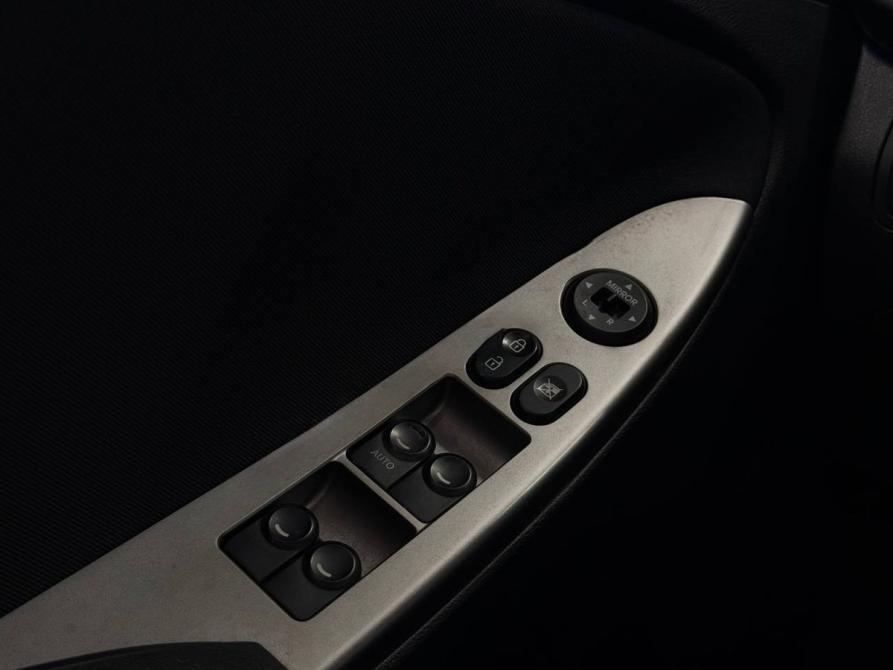 Hyundai Solaris I Рестайлинг Ростов-на-Дону  - изображение 15