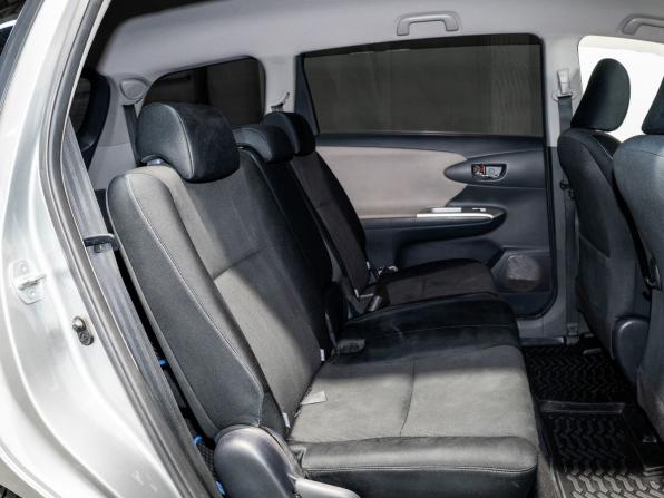 Toyota Wish II с пробегом 2011 года, цена 1 300 000 рублей, 160000 км, минивэн, Автокод Объявления