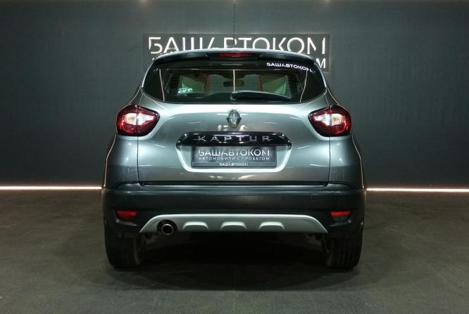 Renault Kaptur I с пробегом 2017 года, цена 1 295 000 рублей, 122012 км, внедорожник, Автокод Объявления