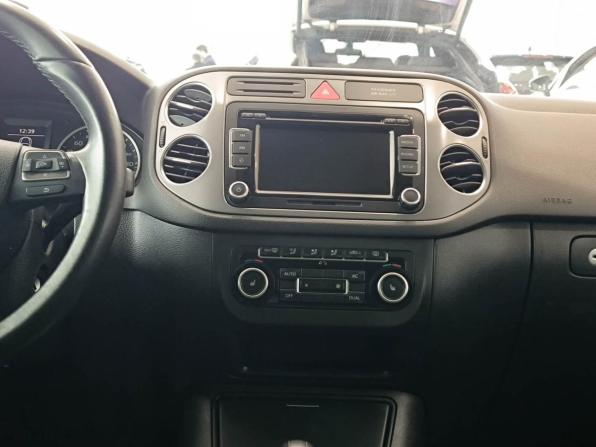 Volkswagen Tiguan I Рестайлинг с пробегом 2011 года, цена 1 250 000 рублей, 174082 км, внедорожник, Автокод Объявления