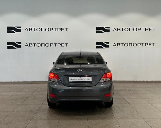 Hyundai Solaris I с пробегом 2014 года, цена 549 000 рублей, 322157 км, седан, Автокод Объявления