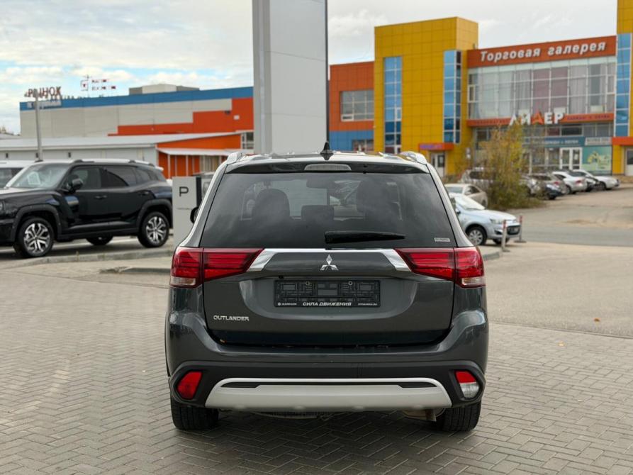 Mitsubishi Outlander III Рестайлинг 3 Сыктывкар  - изображение 6