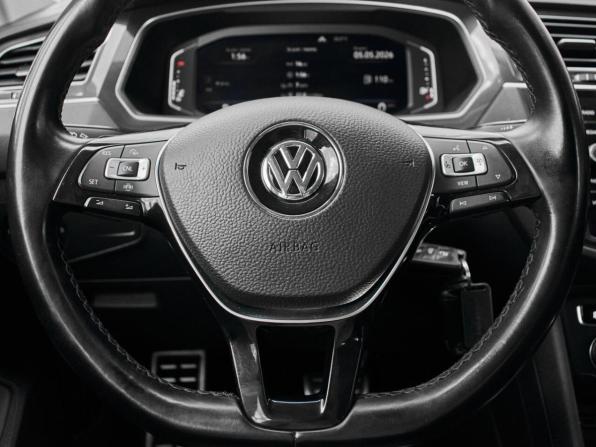 Volkswagen Tiguan II с пробегом 2019 года, цена 3 175 000 рублей, 75735 км, внедорожник, Автокод Объявления