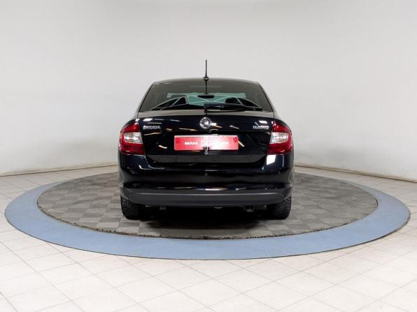 Skoda Rapid I Рестайлинг с пробегом 2019 года, цена 999 900 рублей, 260000 км, лифтбек, Автокод Объявления