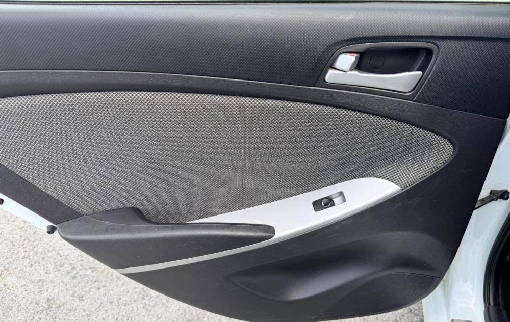 Hyundai Solaris I Тюмень  - изображение 16