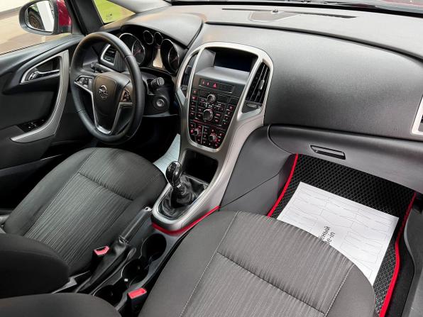 Opel Astra J с пробегом 2011 года, цена 745 000 рублей, 159149 км, хэтчбек, Автокод Объявления