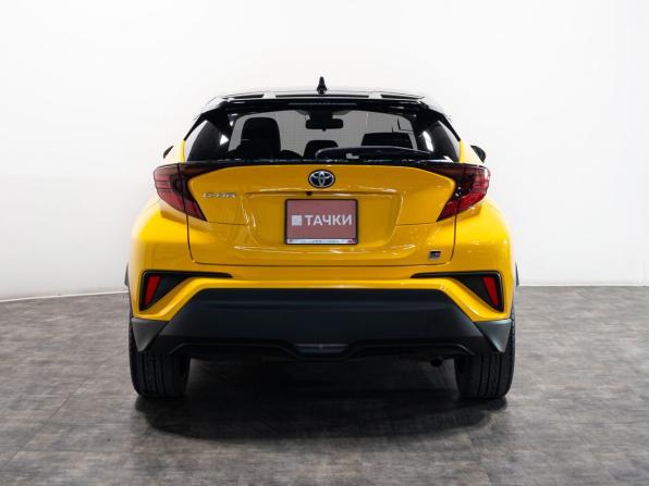 Toyota C-HR I Рестайлинг с пробегом 2020 года, цена 1 900 000 рублей, 89400 км, внедорожник, Автокод Объявления