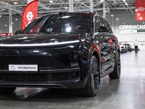 Li Auto (Lixiang) L9 I с пробегом 2023 года, цена 6 550 000 рублей, 43393 км, внедорожник, Автокод Объявления