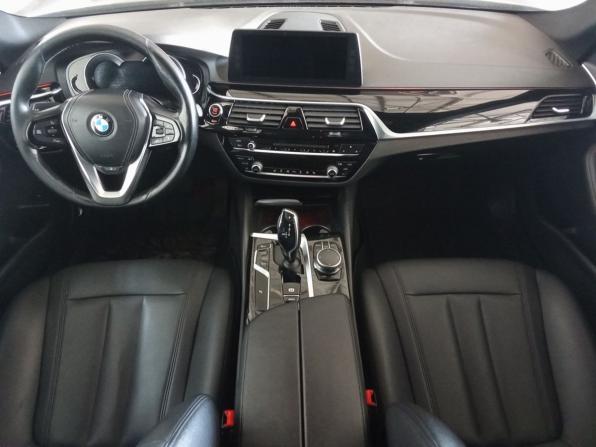 BMW 5 серии VII (G30/G31/G38) с пробегом 2017 года, цена 2 150 000 рублей, 357051 км, седан, Автокод Объявления