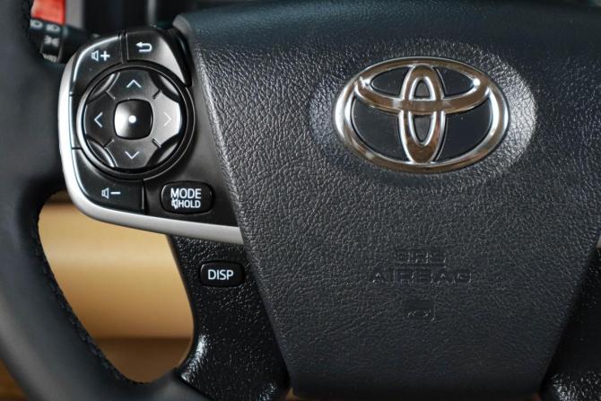 Toyota Camry VII (XV50) с пробегом 2011 года, цена 1 669 000 рублей, 202698 км, седан, Автокод Объявления