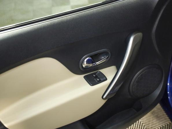 Renault Logan II с пробегом 2014 года, цена 599 777 рублей, 172000 км, седан, Автокод Объявления