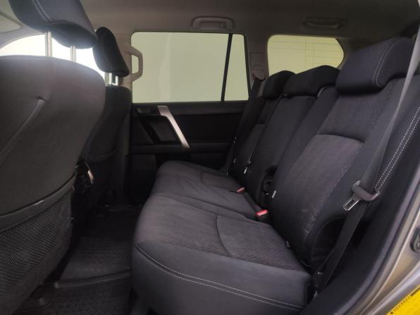 Toyota Land Cruiser Prado 150 Series Рестайлинг 1 с пробегом 2016 года, цена 3 500 000 рублей, 222122 км, внедорожник, Автокод Объявления