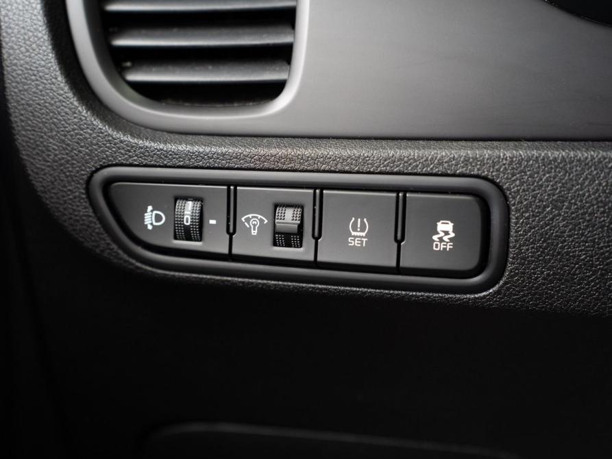 Kia Rio IV Ростов-на-Дону  - изображение 15