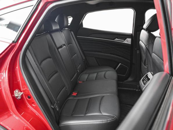 Dongfeng DFSK ix5 с пробегом 2024 года, цена 1 799 983 рубля, 30947 км, внедорожник, Автокод Объявления