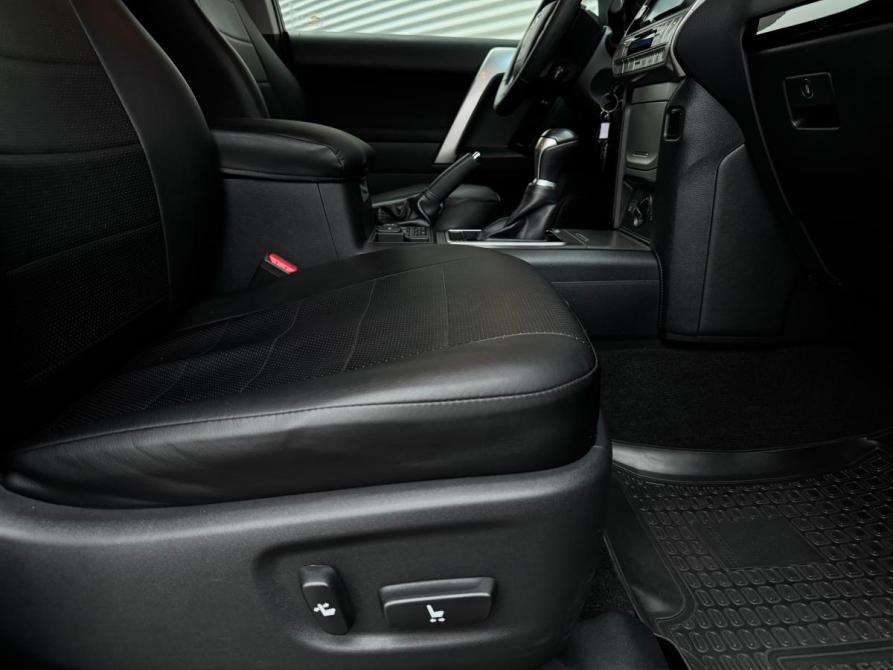 Toyota Land Cruiser Prado 150 Series Рестайлинг 2 Иркутск  - изображение 27