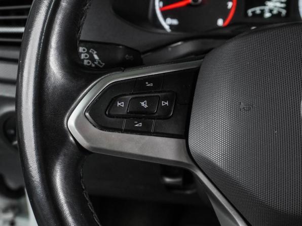 Volkswagen Polo VI с пробегом 2021 года, цена 1 599 000 рублей, 79046 км, лифтбек, Автокод Объявления